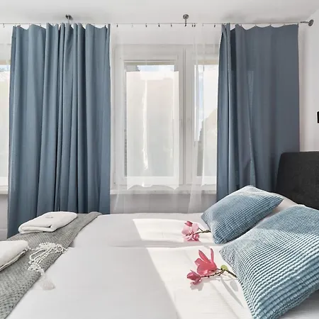 Studio Wroclaw Krawiecka By Renters Apartment *