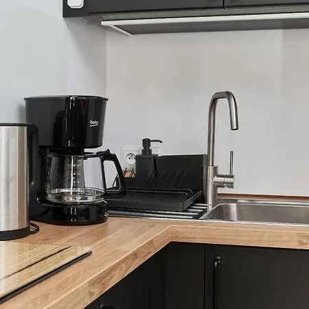 Studio Wroclaw Krawiecka By Renters Apartment